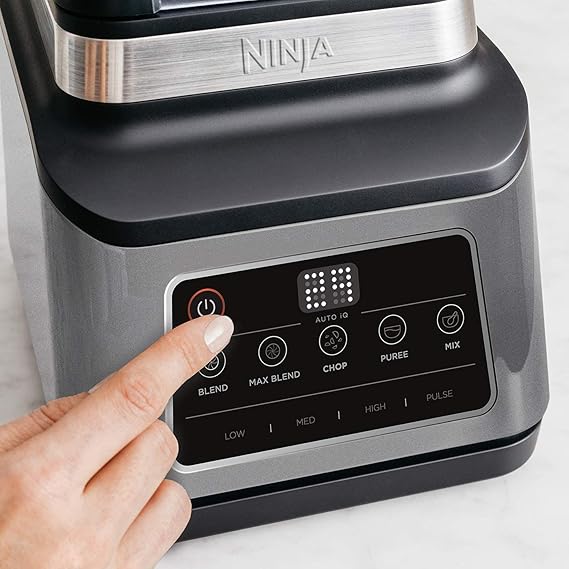 Ninja 3-IN-1 Food Processor, Blender,1200 Watts, BN801EU